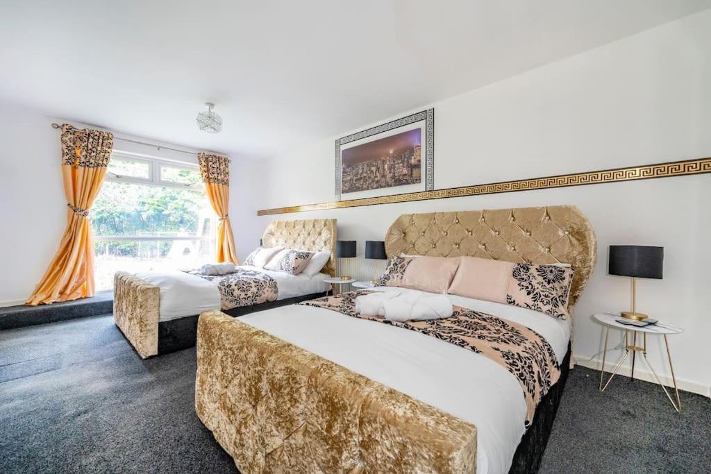 *C.Sani* Setup For Your Most Relaxed & Amazing Stay + Free Parking + Free Fast Wifi * Leeds  Exterior photo